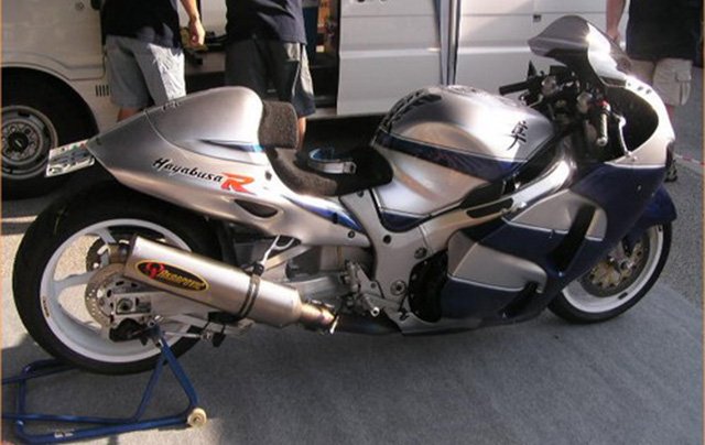 Suzuki Hayabusa versenymotor